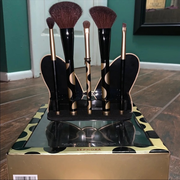 Sephora Disney Brush Set BNWTS - Picture 7 of 8